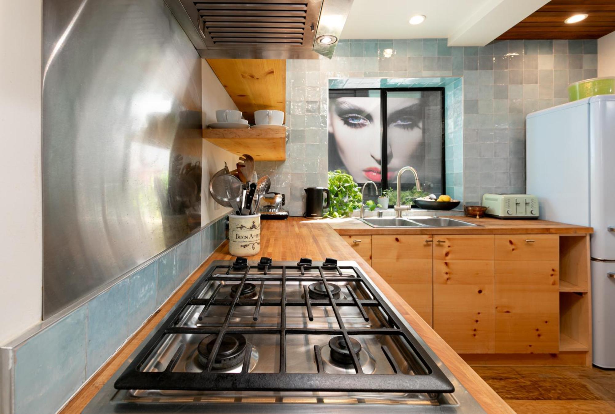 Venice Beach Studio With Large Private Patio Steps To The Beach Los Ángeles Exterior foto