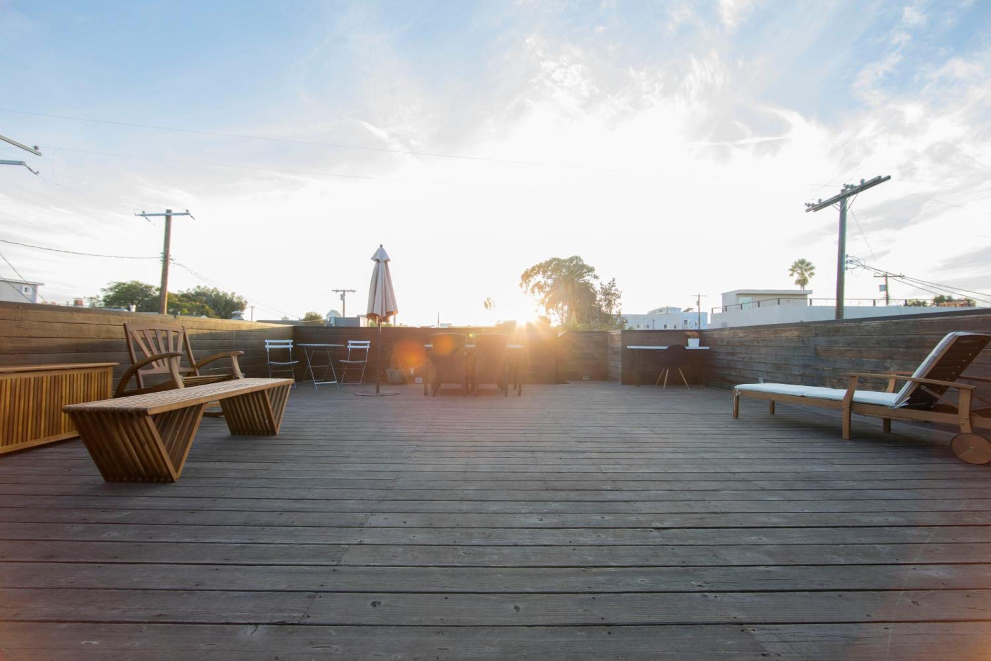 Venice Beach Studio With Large Private Patio Steps To The Beach Los Ángeles Exterior foto