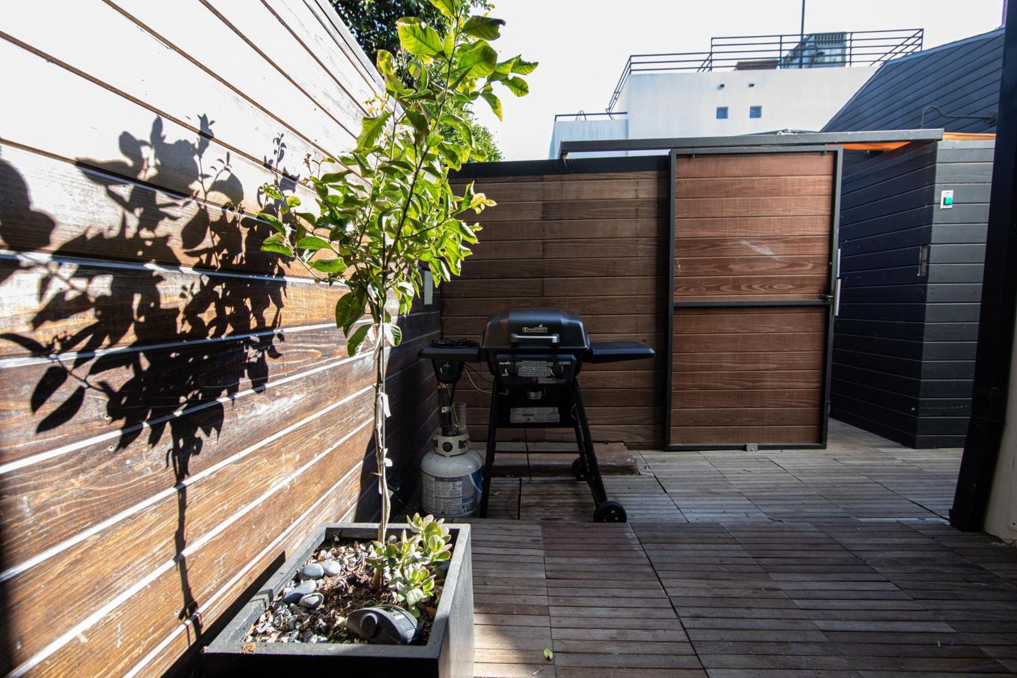 Venice Beach Studio With Large Private Patio Steps To The Beach Los Ángeles Exterior foto