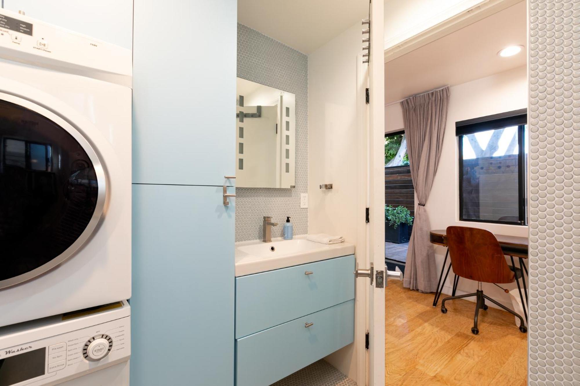Venice Beach Studio With Large Private Patio Steps To The Beach Los Ángeles Exterior foto