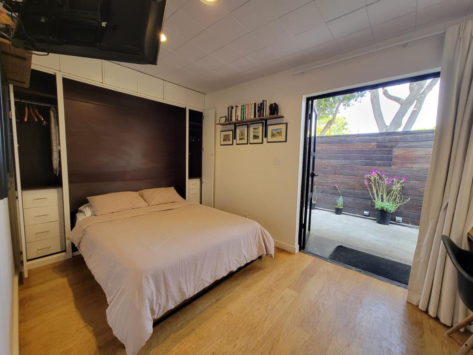 Venice Beach Studio With Large Private Patio Steps To The Beach Los Ángeles Exterior foto